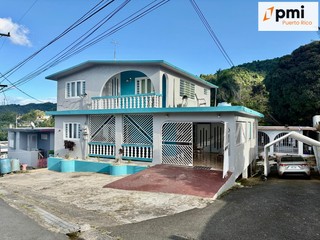 Casa, 3 Niveles, 4 Cuartos, 1 Baño