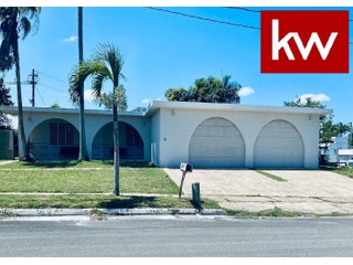 Urb. Santa Paula, Casa en Guaynabo