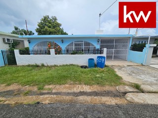 Bo Luis M. Cintron, Casa en Fajardo