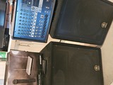 Bocinas, Consola, Mic, cablerias