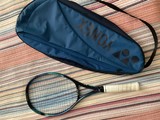Raqueta y bolso yonex