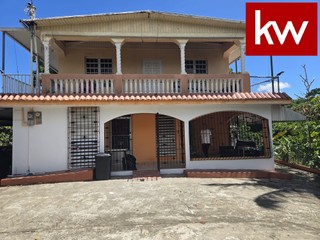 Bo. Molina, Casa en Sabana Grande