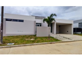 URB. VISTA LAGO EN CIUDAD JARDIN