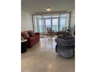 Corner Ocean Front Apt in Condado