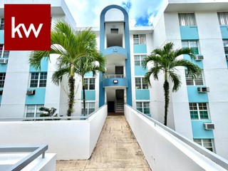 Cond. Montecillo Court