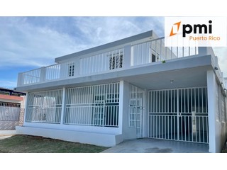 Amplio Apto, 3 Cuartos, 2 Baños.