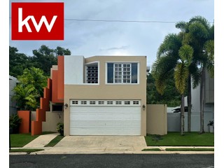 Casa en Urb. Jardines De Casablanca