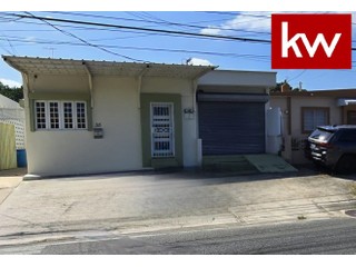 Urb. Victor Rojas, Casa en Arecibo