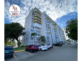 ¡Amplio APARTAMENTO en Lagomar!