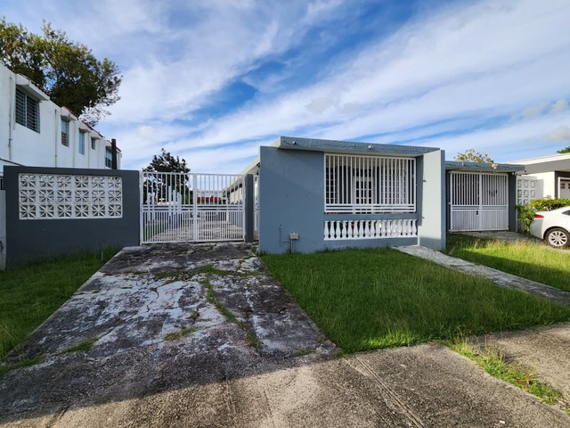 Apto 1H/1B - Urb Villa Carolina