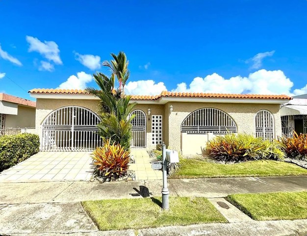 Amplia casa familiar en alquiler