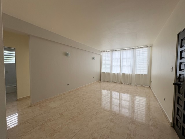 Cond Gallardo Gardens