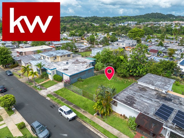Urb. El Paraiso, Solar en San Juan