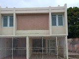 Urb. Villas de Club Manor