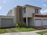 Residencia en River Valley,  