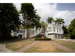 House in Guaynabo