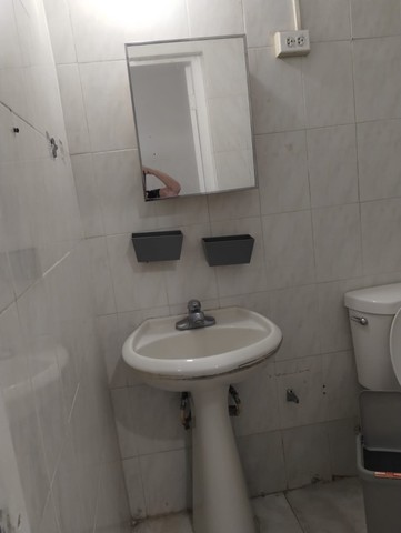 Apartamento de un cuarto incluye ...