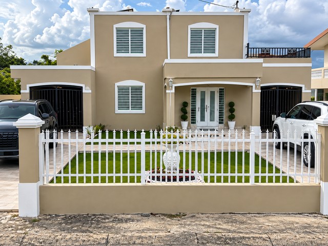 CASA EN VENTA EN GURABO INMACULADA!