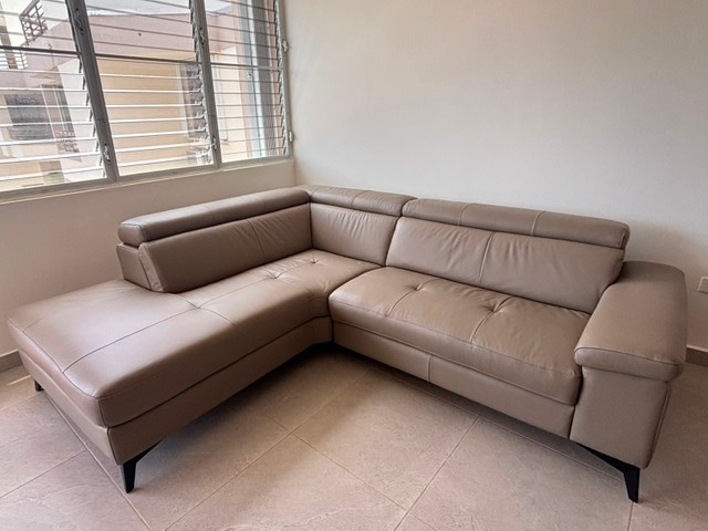 Sofá reclinable de cuero