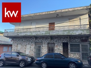 Luis Munoz Rivera, Local Comercial