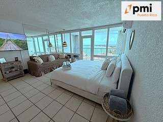 Penthouse Studio