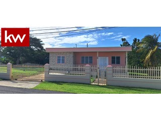 Urb. Reparto Duran, Casa en Isabela