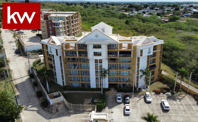 Apartamento en Cond. Costa Del Mar