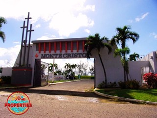 Se vende Lote/Tumba en Cementerio M