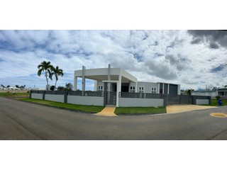 Exquisite property for Lease in the