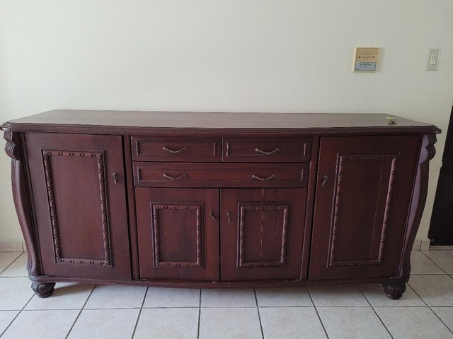 Armario Consola para Compra/Venta | Artículos en Clasificadospr.com