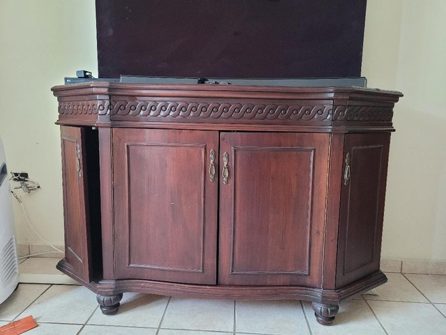 Armario Consola para Compra/Venta | Artículos en Clasificadospr.com