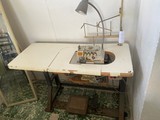 Máquina de coser overlock 