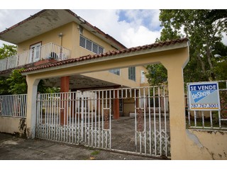 Urb. La Estancia