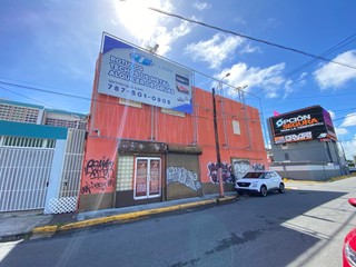 EN LA SALIDA AVE FERNANDEZ JUNCOS