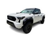 2026 Toyota Tacoma 4WD Limited Hybrid Double Cab 5' Bed AT (Natl)