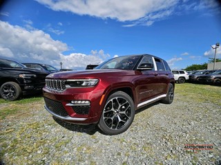 JEEP GRAND CHEROKEE SUMMIT 2023