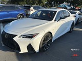 Lexus IS 2024