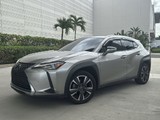 Lexus UX 2022