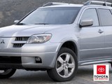 Mitsubishi Outlander SE 2006